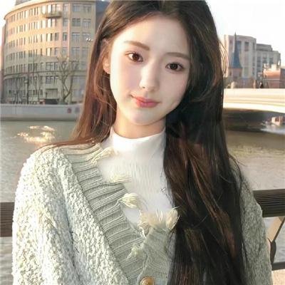 照片的她在线观看海报